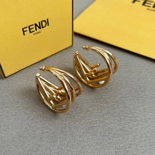 Fendi Serina Fluid Curve Stud Earrings